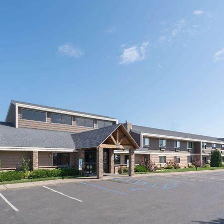 Americinn By Wyndham Bismarck Exterior photo