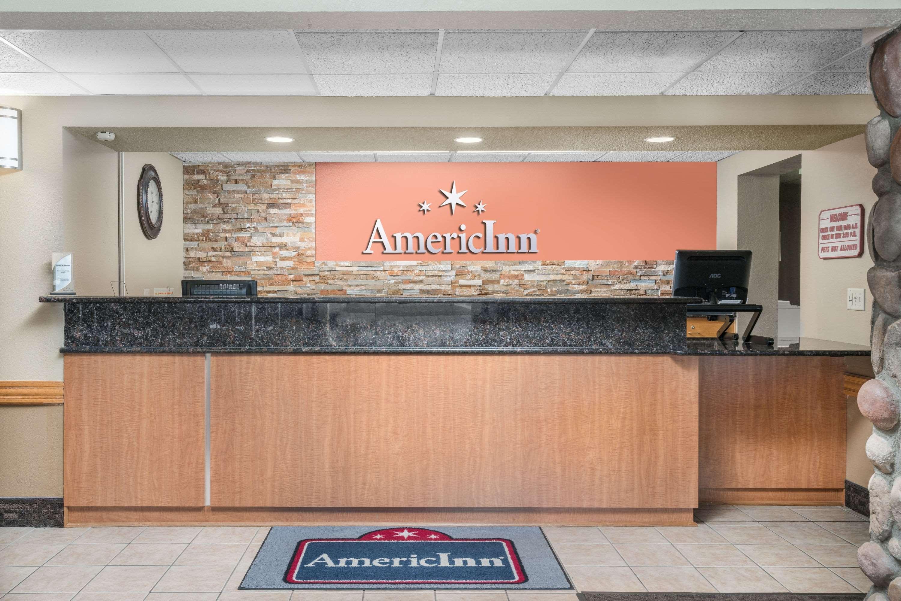 Americinn By Wyndham Bismarck Exterior photo